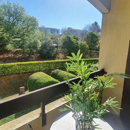 Le Studio Des Garrigues - Climatise Gréoux-les-Bains Buitenkant foto